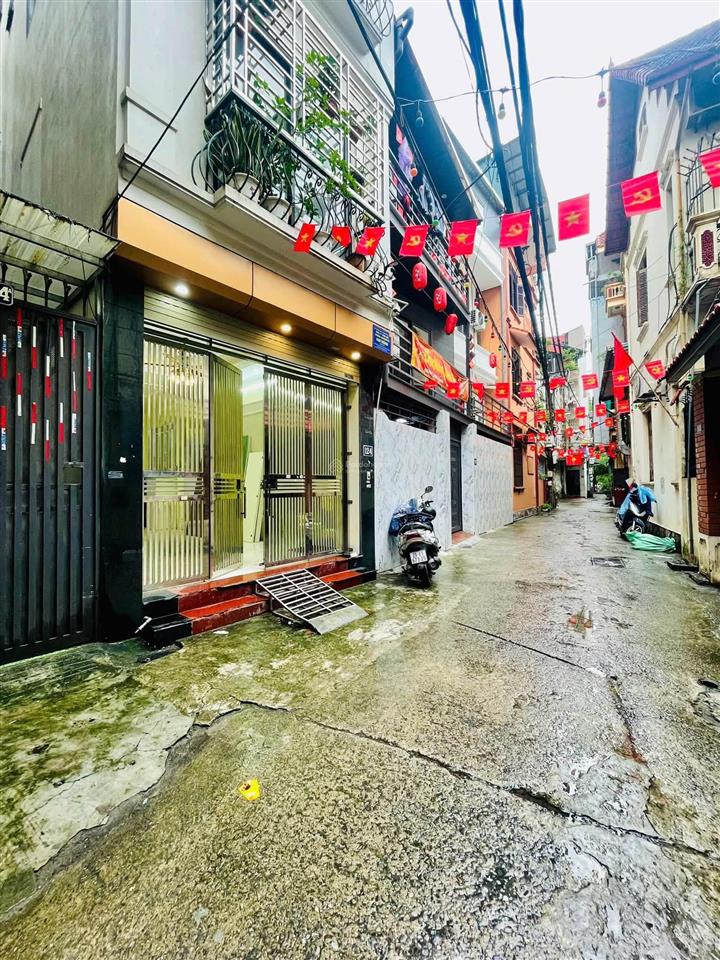 Bán nhà giáp nhị hoàng mai dt 45m2 x 5t x mt 3,5m, giá 11,99 tỷ có thương lượng