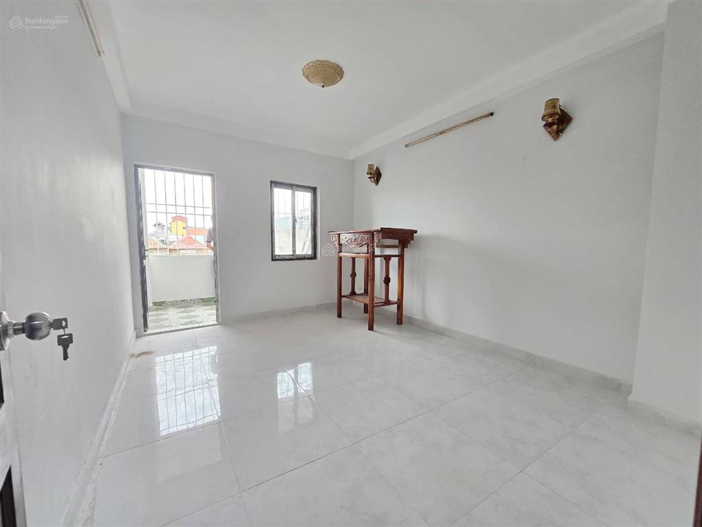 Bán nhà quang lãm hà đông dt 30m x 4t x mt 3,4m chỉ nhỉnh 2 tỷ có thương lượng