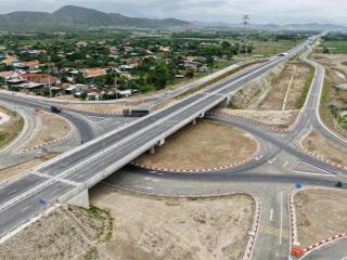 Đất 15m ngang, mặt tiền quốc lộ 26, cách nút giao cao tốc 500m