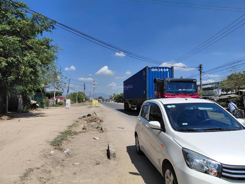Đất 15m ngang, mặt tiền quốc lộ 26, cách nút giao cao tốc 500m