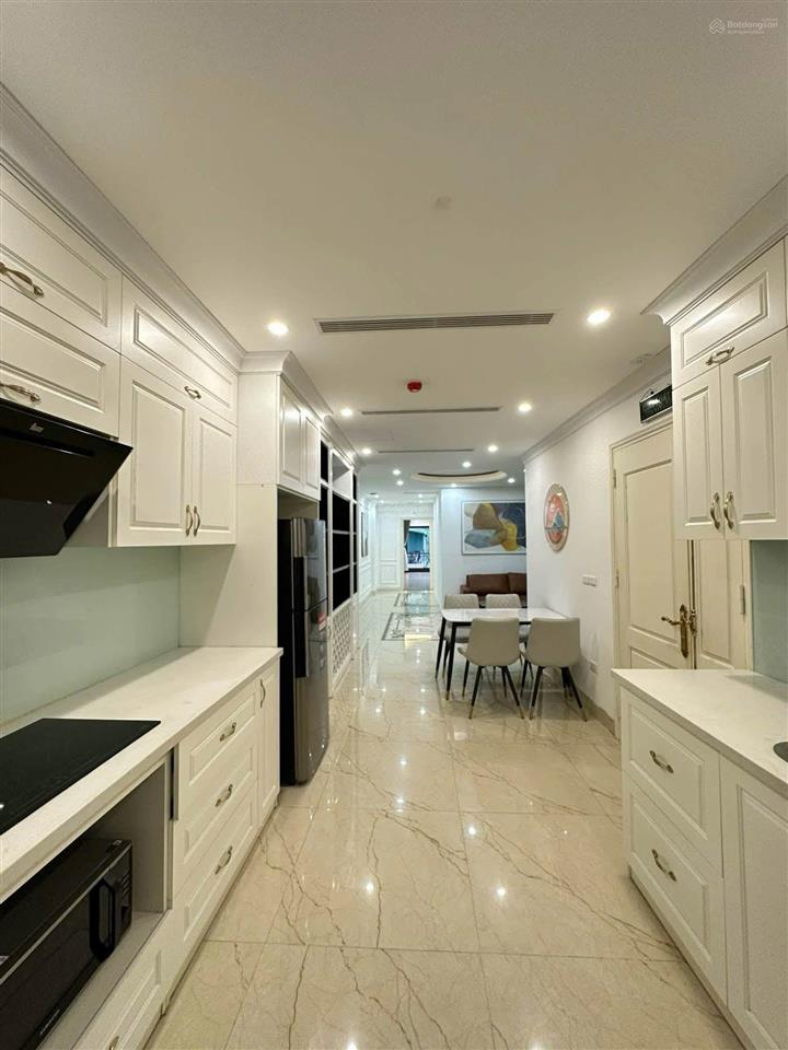 Tòa nhà dòng tiền gần phố vọng  trường chinh 100m2*8t*mt9m*30pkk dòng tiền 180tr/tháng