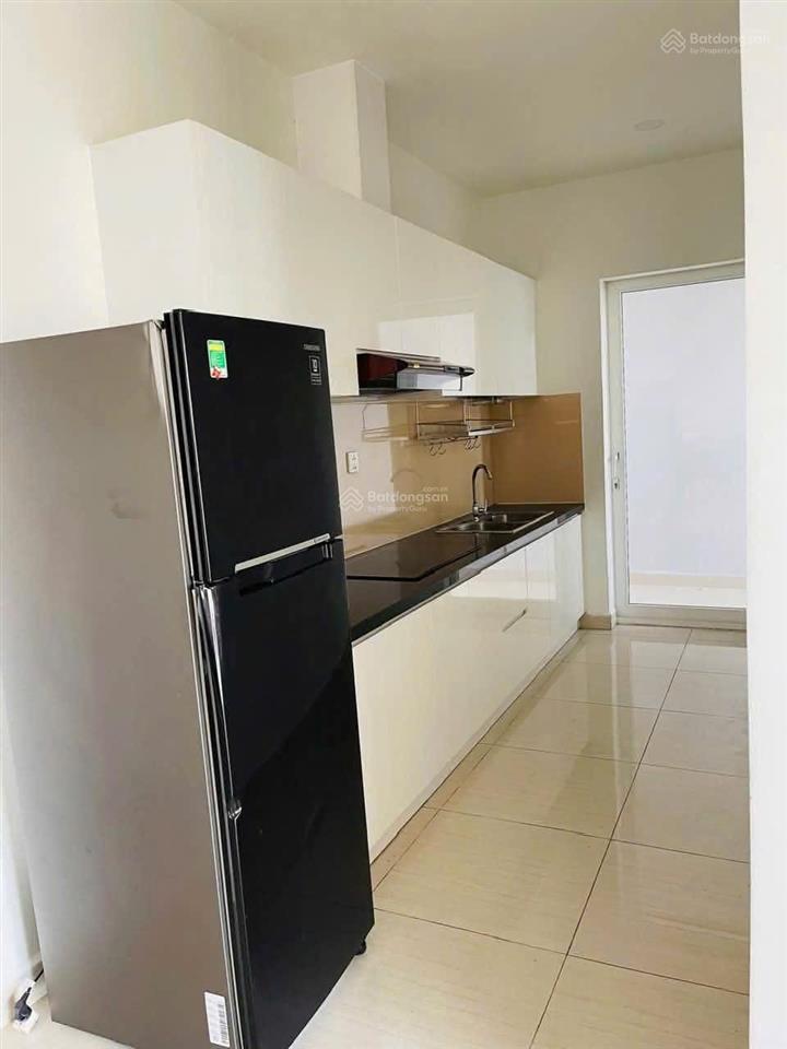 Em cần bán căn moonlight boulevard 8m2 2pn2wc full nội thất mới tinh nhà sạch mới tinh khôi