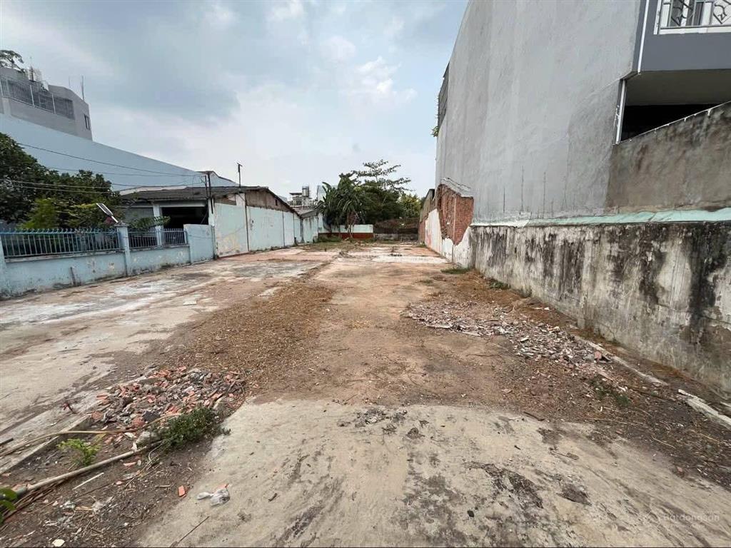 Siêu phẩm mặt tiền quỹ đất lớn h.iếm có tại trục lê văn việt, quận 9