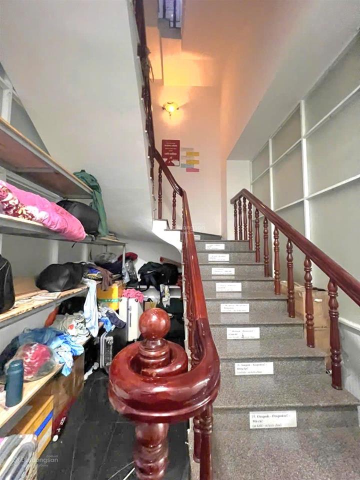 Nhà 4 tầng hoàn công chuẩn  mặt tiền đắc địa  chợ linh trung. chỉ 12.5 tỷ