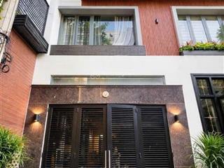 Nhà đẹp 4 tầng  hẻm xe tải  chỉ 50m ra phạm văn đồng  chỉ 8.5 tỷ