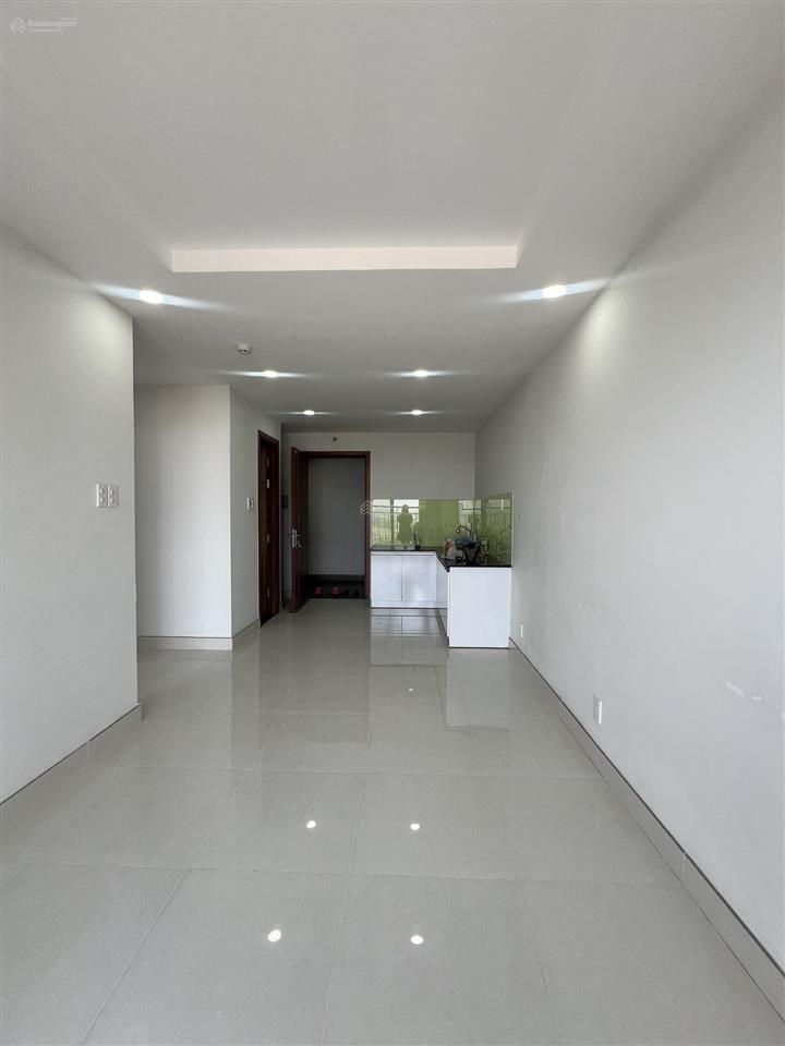 Cần bán căn hộ samsora 46m2 1pn+, 1wc, giá 1ty350tr, bao thuế phí, full nội thất, sổ hồng có sẵn