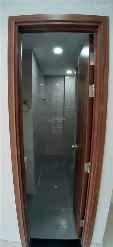 Cần bán gấp căn hộ samsora riverside 49m2 1pn+, 1wc giá 1tỷ4, bao thuế, sổ hồng có sẵn