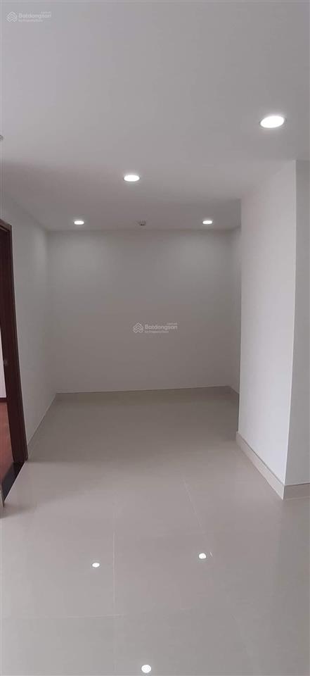 Cần bán gấp căn hộ samsora riverside 49m2 1pn+, 1wc giá 1tỷ4, bao thuế, sổ hồng có sẵn