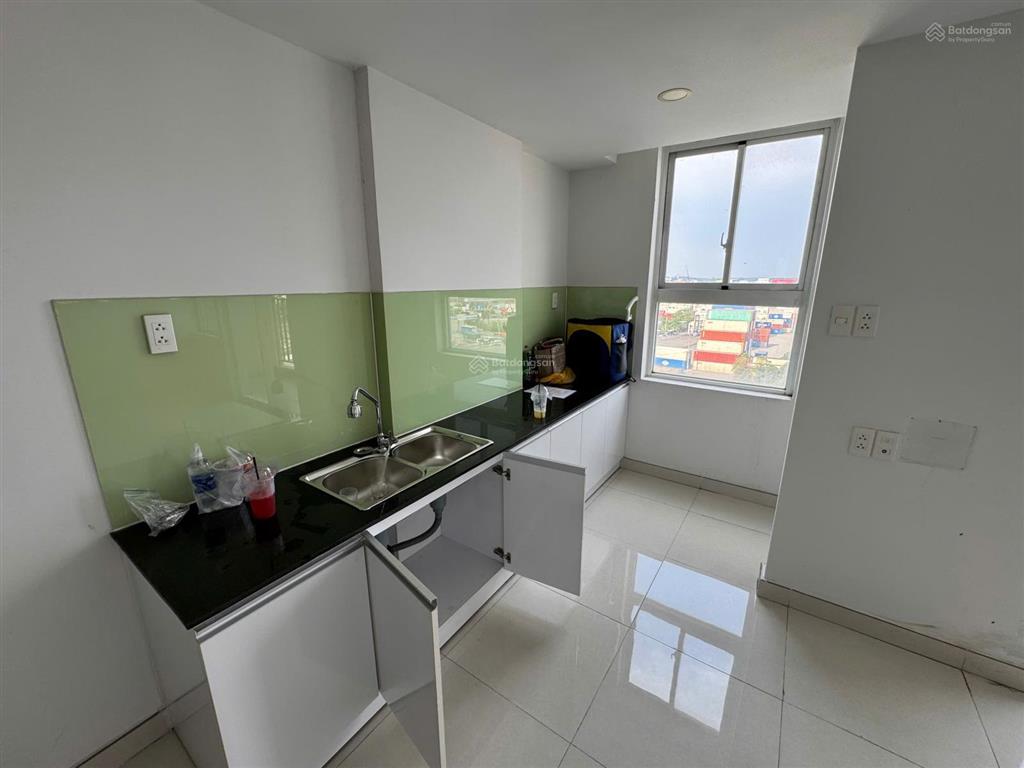 Cho thuê samsora căn góc 2pn, 2wc 5tr/tháng nội thất cơ bản, dĩ an, bình dương