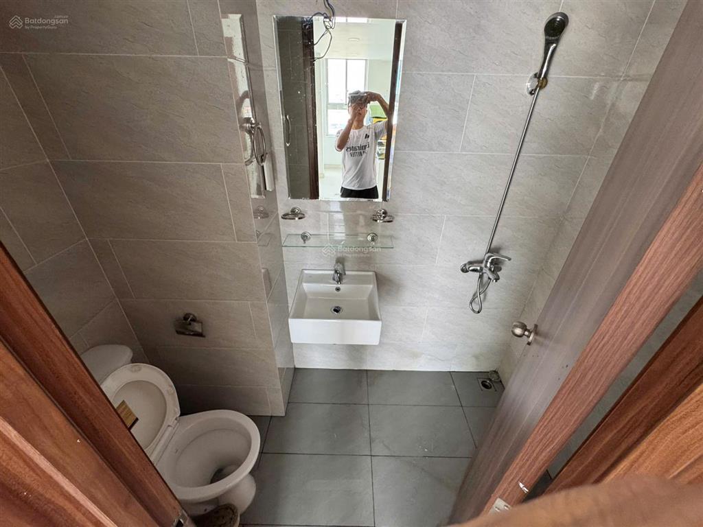 Cho thuê samsora căn góc 2pn, 2wc 5tr/tháng nội thất cơ bản, dĩ an, bình dương