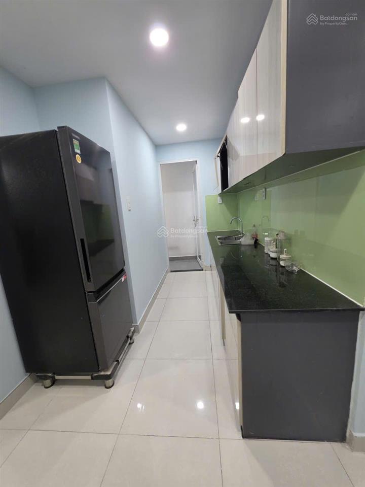 Cho thuê căn hộ samsora 2pn, 2wc giá thuê 5tr/tháng, đầy đủ nội thất, gần làng đại học