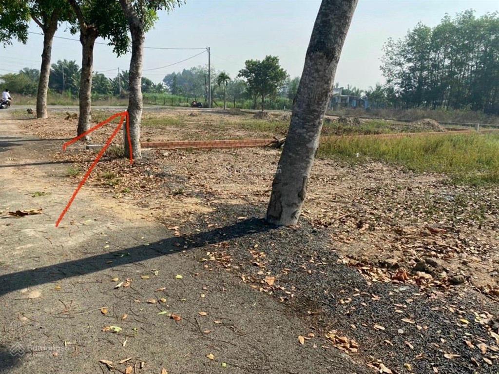 Chính chủ bán lô đất thổ cư góc 2 mt đường nhựa 10m gần đường trung hưng