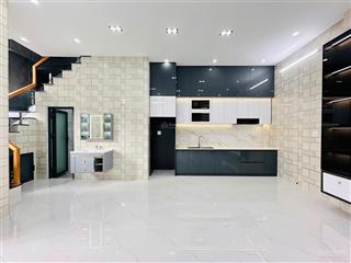 Nhà 1 trệt 1 lầu góc 2 mặt tiền thiết kế hiện đại, pháp lý hoàn công