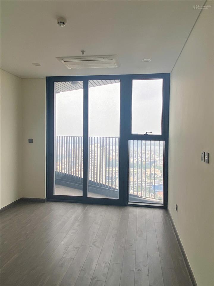 Bán căn 3pn tầng cao  han jardin  sẵn slot ô tô  nội thất cơ bản  view hồ tây  0363 985 ***