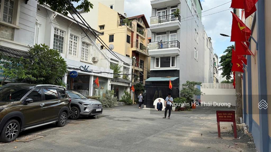 Đất vàng 7,68x23m, 164m2, hẻm 10 m gpxd 1 hầm 7 tầng 1000m2 sàn, chdv, ks cao cấp roi tới 10%/năm