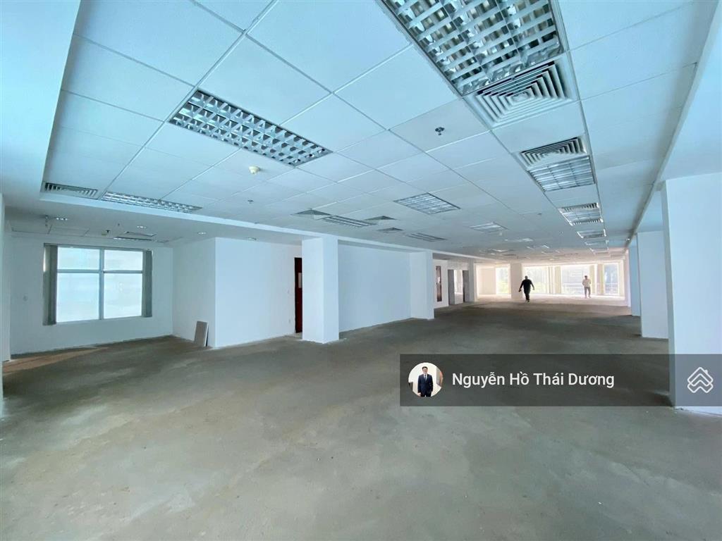 Sàn vp 190m2 cực hiếm, vị trí siêu đẹp, giá siêu cạnh tranh. 2 thang máy + máy phát điện. trống sẵn