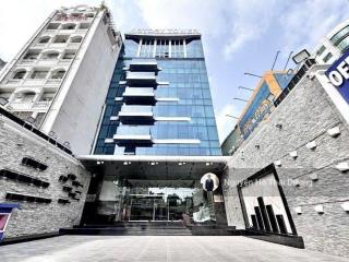 Top 1 thị trường! sàn 376m2 mới tinh 100%  ốp full kính cực đẳng cấp  sàn không cột. giá siêu đẹp