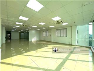 Sàn vp 160m2 đẹp sát quận 1 hiếm có. chi phí hợp lý, vị trí kết nối mạnh, tối ưu hiệu suất làm việc