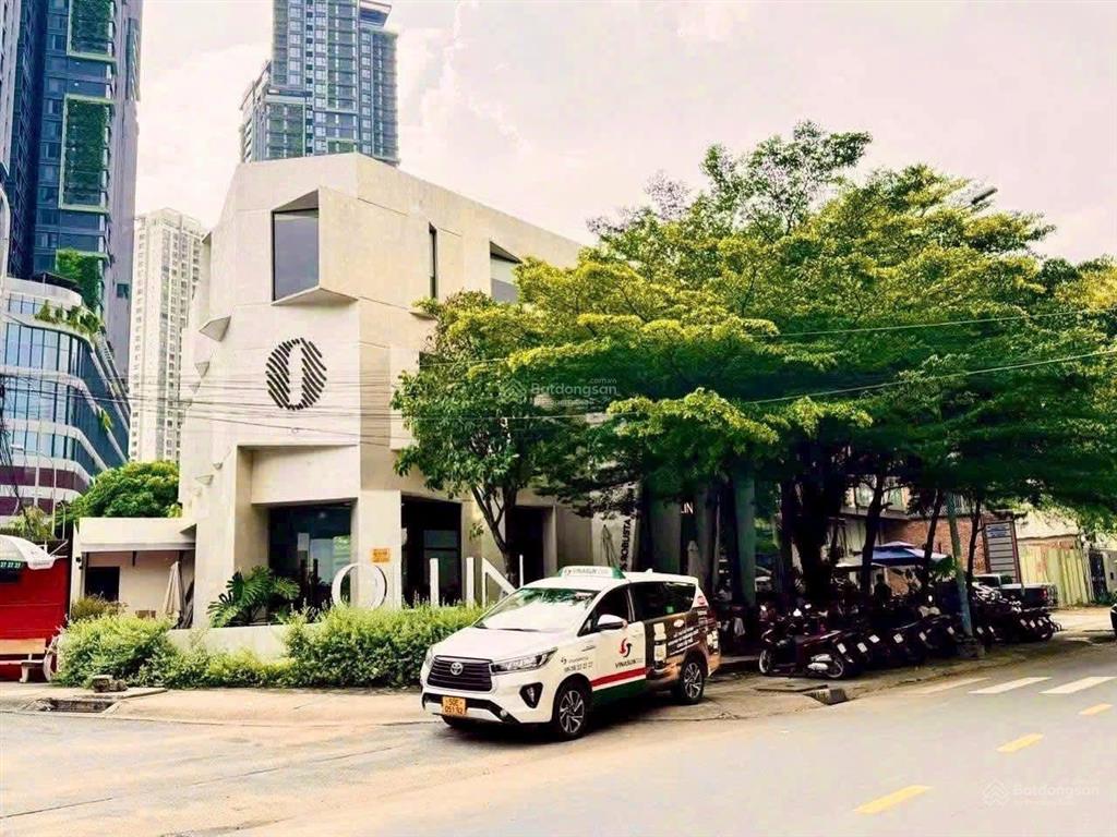 Góc 2mt giang văn minh  ngang 25m, 490m2  dành cho người mua giữ vị thế dài hạn cửa ngõ phía đông