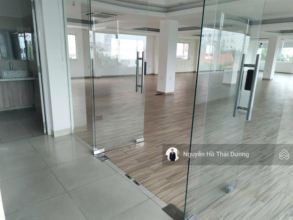 Vp trung tâm thảo điền 220m² nguyên sàn, giá tốt nhất thảo điền. sàn thoáng, sáng, vị trí cực đẹp