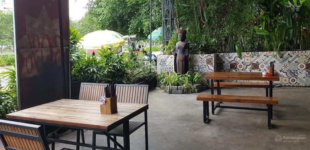 Cho thuê nhà mặt tiền đường song hành, phường thảo điền, quận 2. dt 30x40m. trệt lửng