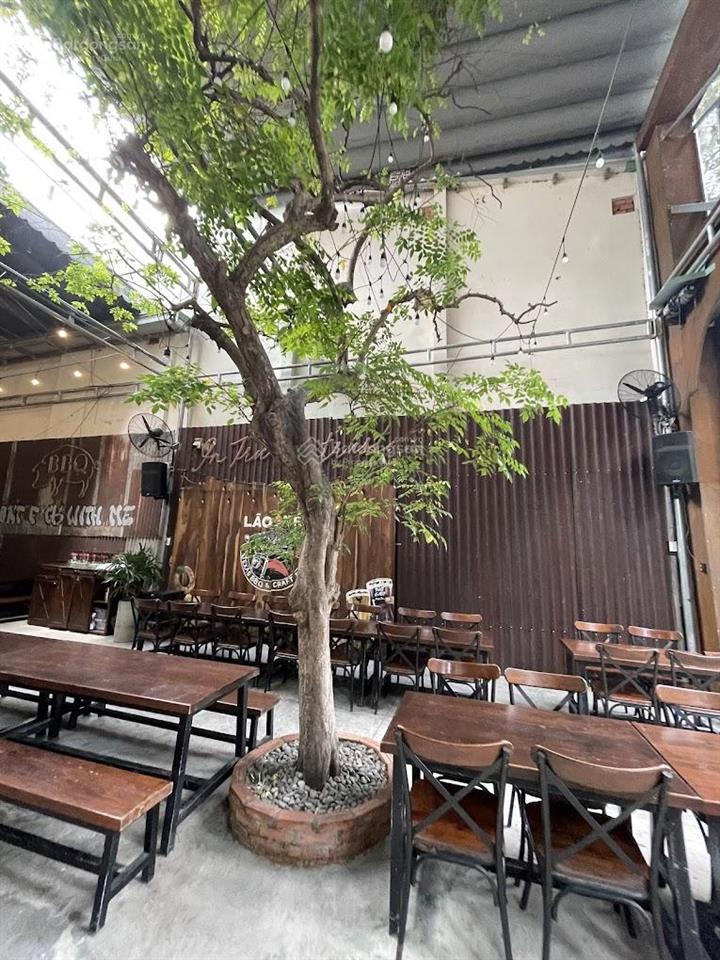 Cho thuê nhà mặt tiền phạm ngọc thạch, phường 6, quận 3. dt 15x30m. 1 trệt 1 lầu