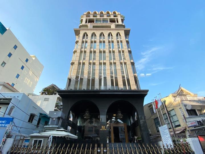 Cho thuê tòa nhà mặt tiền thạch thị thanh, phường bến nghé, quận 1. dt 12x25m, 1 hầm trệt 5 lầu