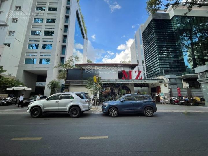 Ngang mặt tiền 8 mét bùi thị xuân, quận 1. dt 8x25m. 1 trệt 1 lửng