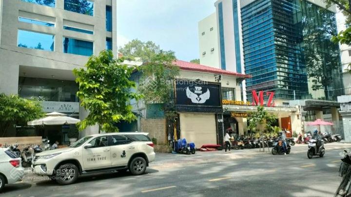Ngang mặt tiền 8 mét bùi thị xuân, quận 1. dt 8x25m. 1 trệt 1 lửng