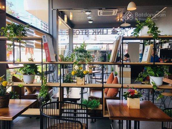 Cho thuê nhà mặt tiền phan bội châu, quận 1. dt 8x25m. 1 trệt 2 lầu. dtsd 700m²