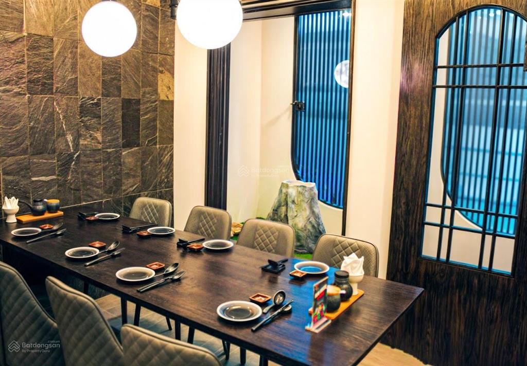 Cho thuê nhà mặt tiền đường xuân thủy, phường thảo điền, quận 2. dt 8x25m. trệt lầu