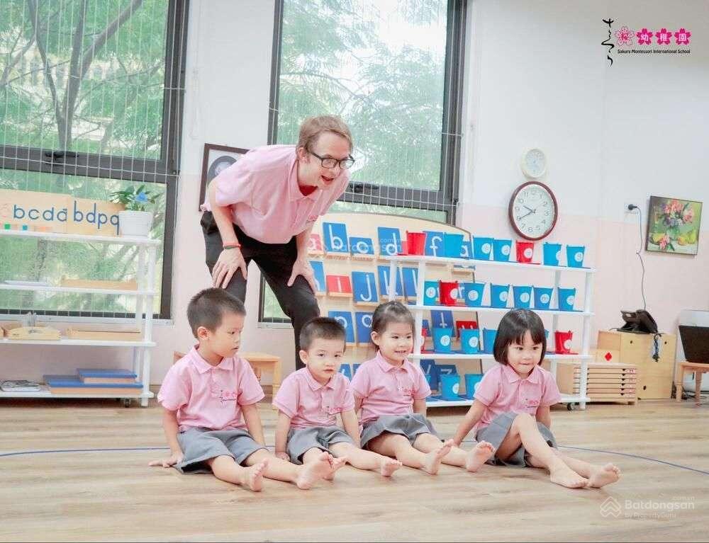 Cho thuê nhà mặt tiền huỳnh tịnh của, quận 3. dt 12x30m. 1 trệt 2 lầu. dtsd 1.300m2