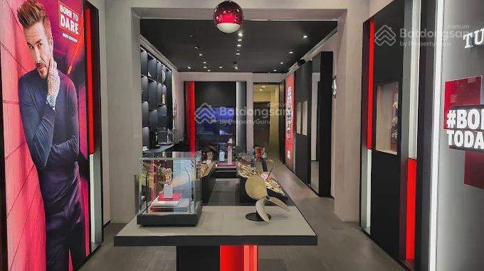 Cho thuê mặt bằng đường đồng khởi, phường bến nghé, quận 1, dt 9x26m