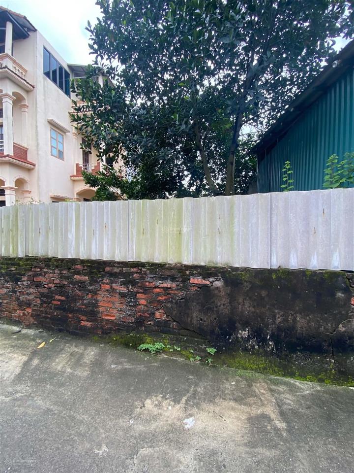 Mình chính chủ cần bán mảnh đất