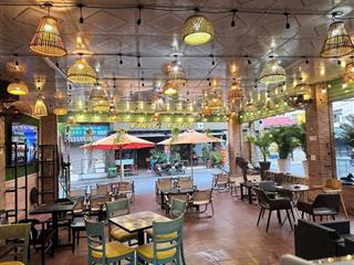 Do nhà có việc nên em cần sang lại quán cafe đang hoạt động ổn định Địa chỉ: 24 Liên khu