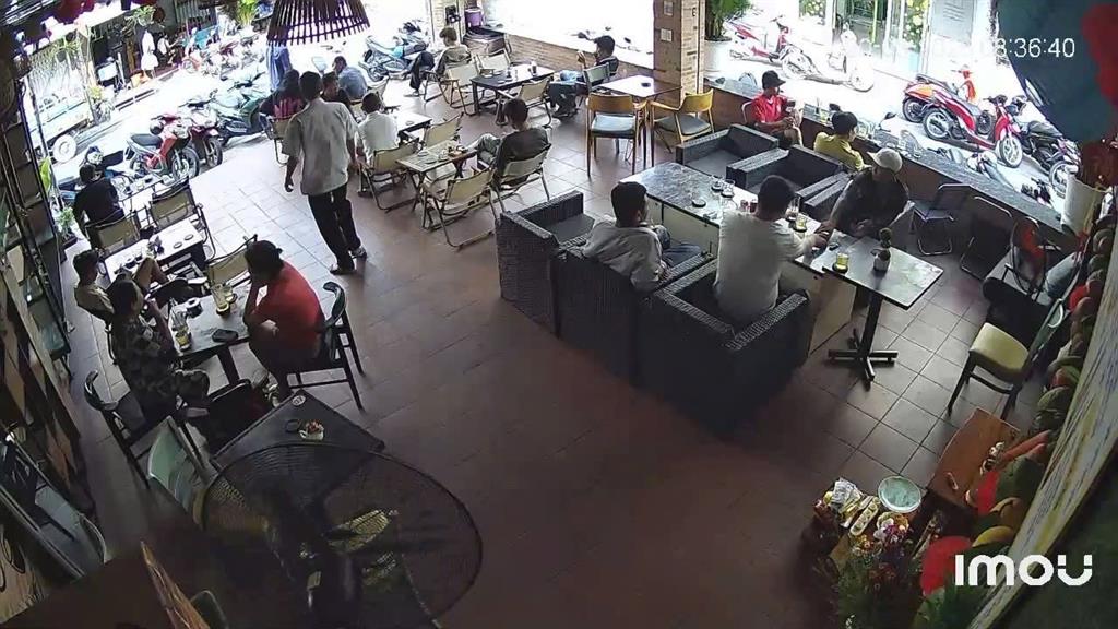 Do nhà có việc nên em cần sang lại quán cafe đang hoạt động ổn định Địa chỉ: 24 Liên khu