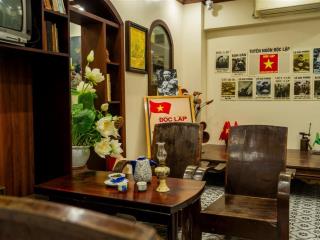 Bạn đang tìm một chỗ cafe yên tĩnh ở gần Hồ Gươm để gặp khách hàng, bàn chuyện công việc
