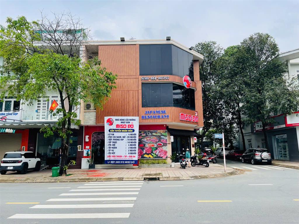 CHÍNH CHỦ CẦN BÁN – GIÁ 35 TỶ HOẶC CHO THUÊ CĂN NHÀ LÔ GÓC 2 MẶT TIỀN ĐƯỜNG N1 D2D VÕ THỊ