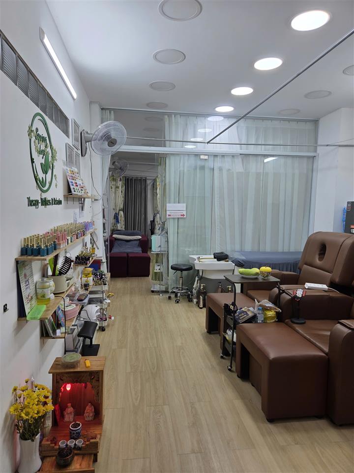 Do thay đổi kế hoạch kinh doanh cần tìm người thiện chí để tiếp quản lại toàn bộ spa tại
