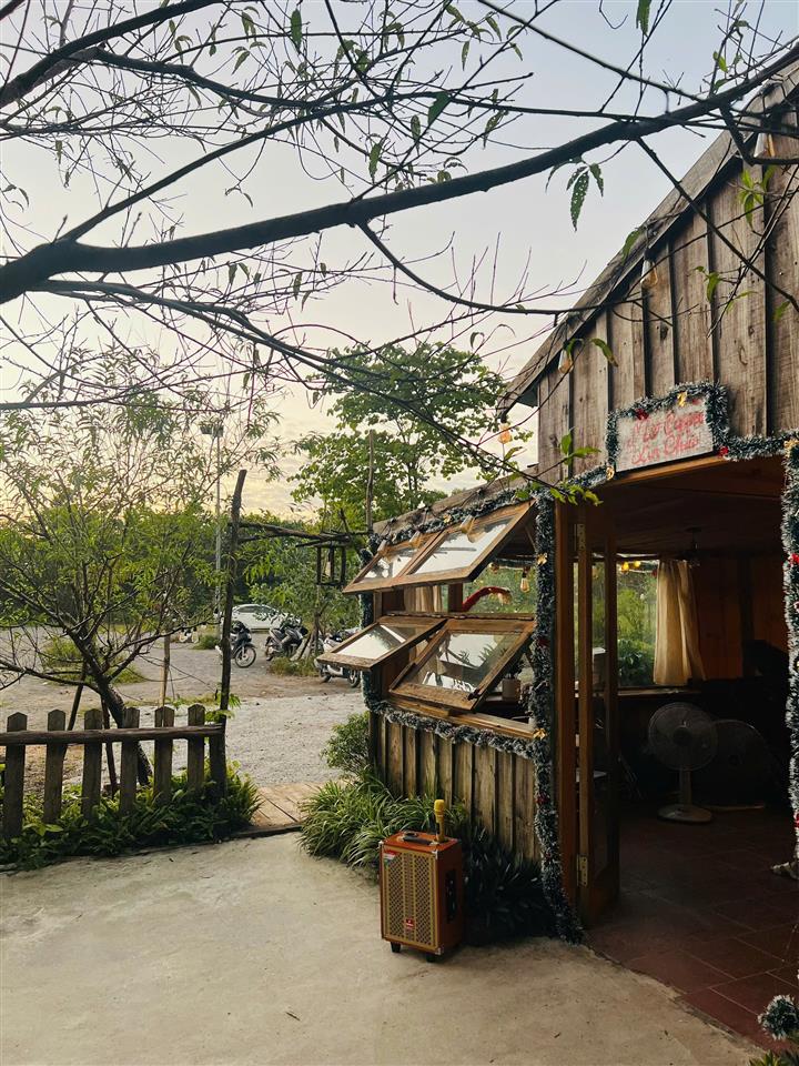 CHỈ HƠN 100 TRIỆU – SỞ HỮU NGAY MỘT QUÁN CÀ PHÊ ĐANG VẬN HÀNH TẠI HÒA LẠC!  gần tòa