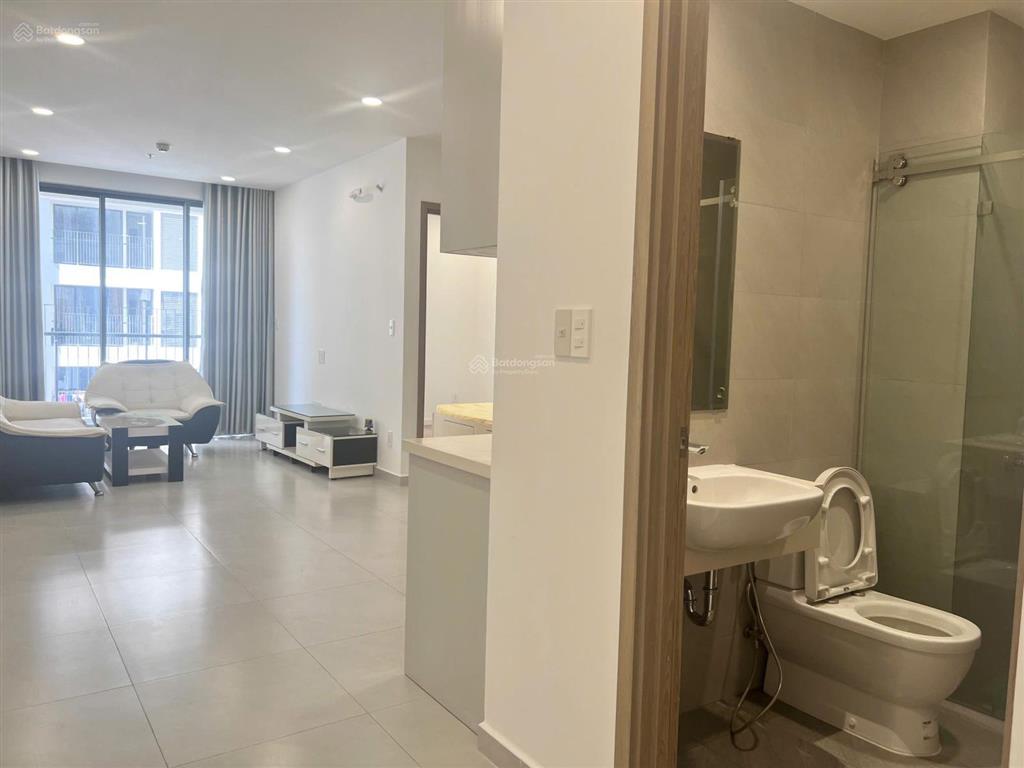 Cho thuê căn hộ mt eastmark 2pn, 2wc, full nội thất giá 7.5tr