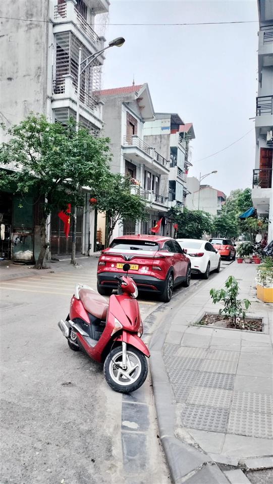 Bán đất phân lô thanh am đặng vũ hỷ, 75m2 thửa a4, mt gần 6m, vỉa hè, 3 ôtô tránh, kinh doanh tốt