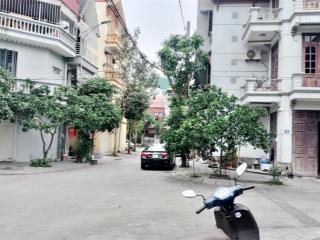 Bán đất phân lô thanh am đặng vũ hỷ, 75m2 thửa a4, mt gần 6m, vỉa hè, 3 ôtô tránh, kinh doanh tốt