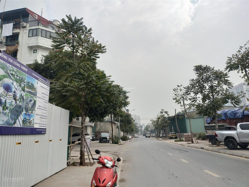 Bán đất nguyễn gia bồng, gia thượng, ngọc thụy. vỉa hè, ô tô tránh thông, kinh doanh, view trường.