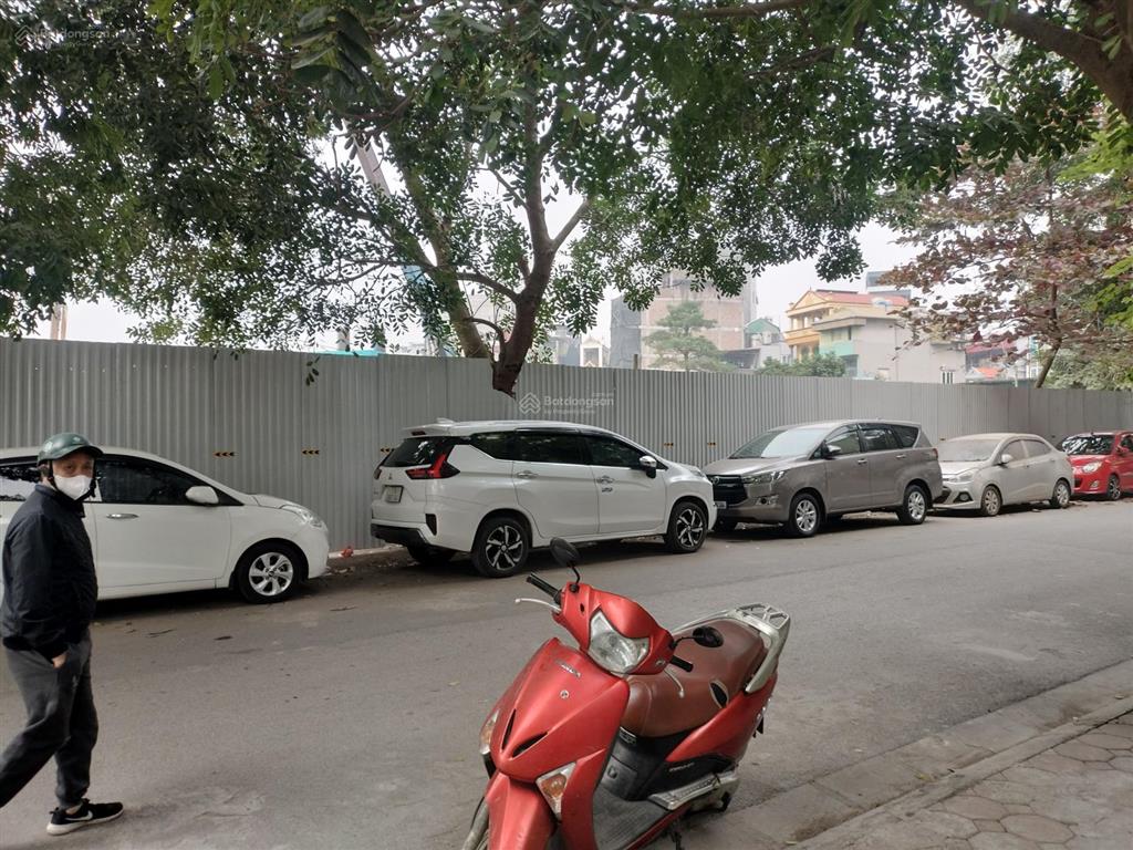 Bán đất nguyễn gia bồng, gia thượng, ngọc thụy. vỉa hè, ô tô tránh thông, kinh doanh, view trường.