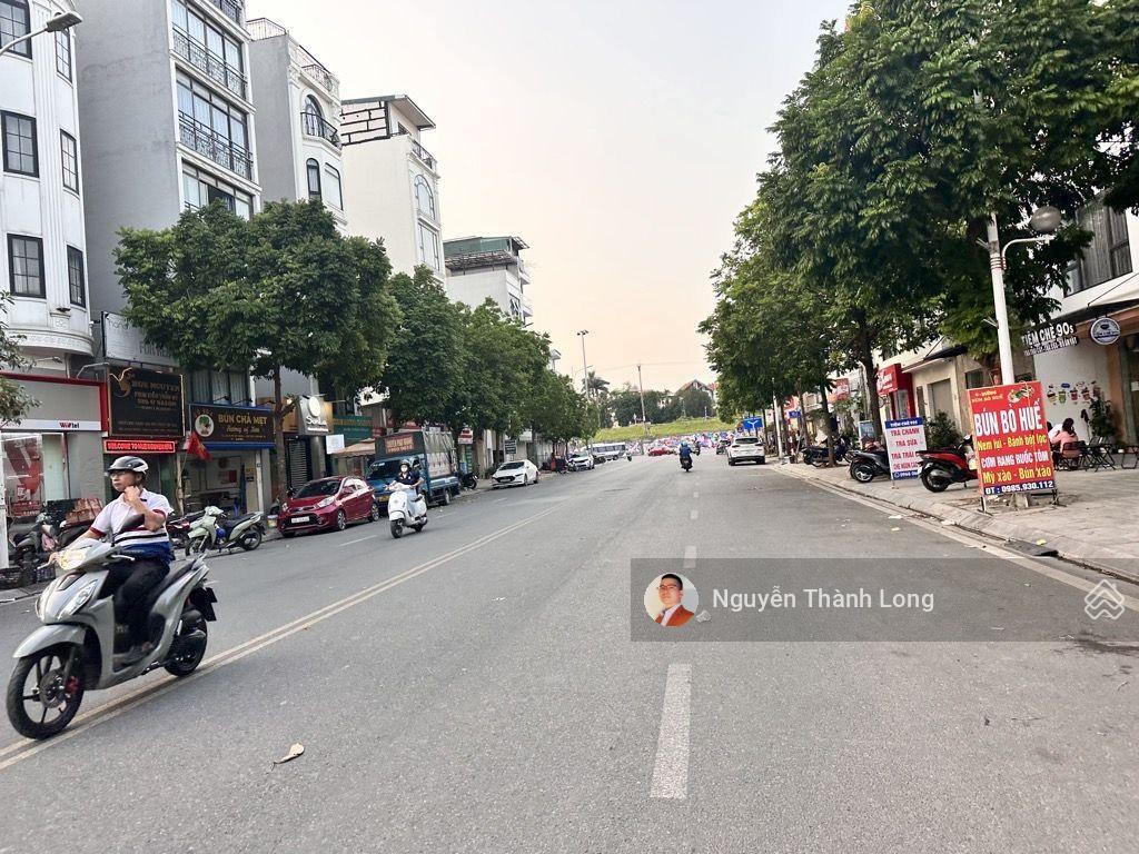 Đất hiếm phố gia thượng ngọc thụy, mt gần 8m, ô tô tránh thông. gần trường pháp, kđt khai sơn city.