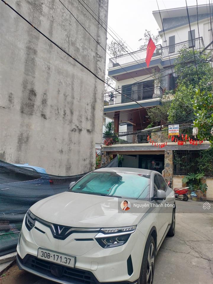Đầu tư, kinh doanh đất vàng lô góc phường việt hưng, ô tô tránh thông, mt 5m, kề phố, thửa đẹp nét