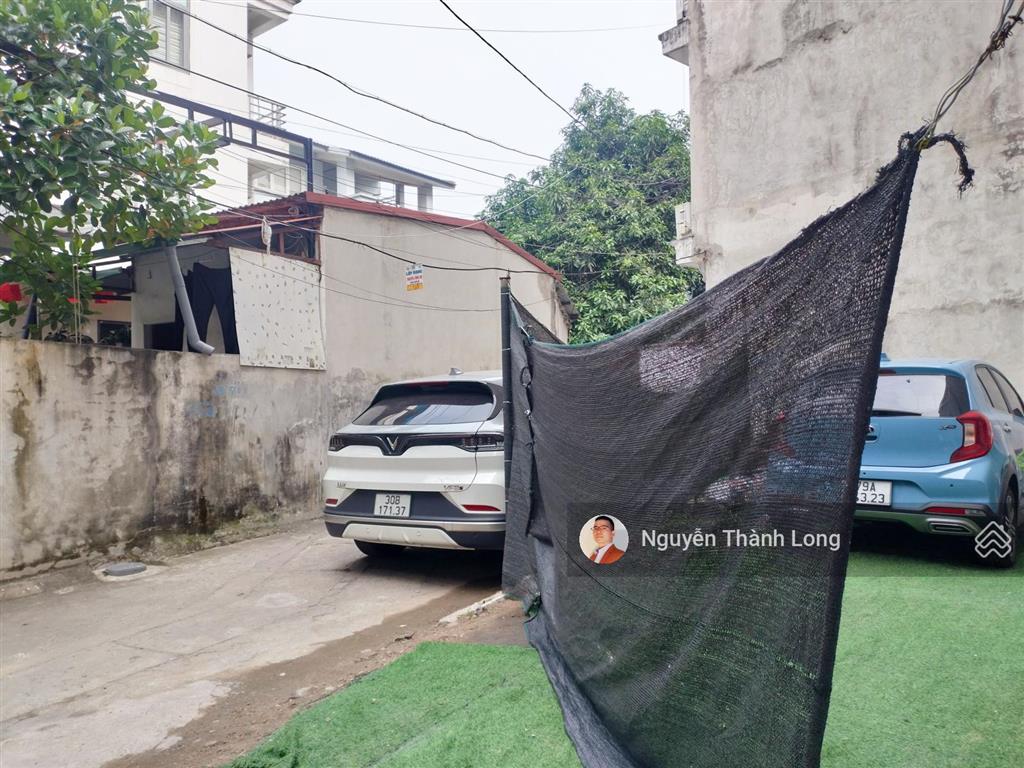 Đầu tư, kinh doanh đất vàng lô góc phường việt hưng, ô tô tránh thông, mt 5m, kề phố, thửa đẹp nét