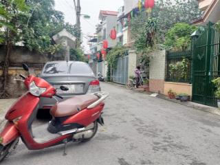 Bán đất lý sơn nam đuống, 7 chỗ thông, mt gần 6m, kích thước hoàn hảo, kề mặt phố, cầu đông trù