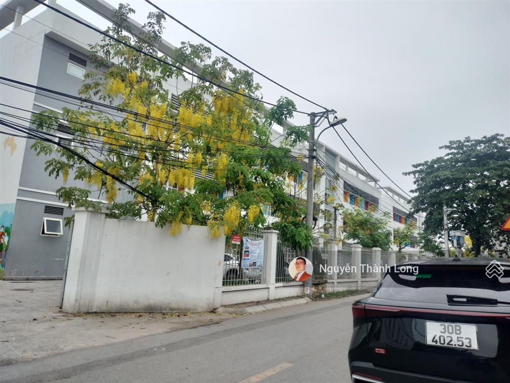 Đẳng cấp khác biệt. đất mặt phố, vỉa hè cổ linh  tư đình. mặt tiền bề thế, nở hậu, kinh doanh tốt